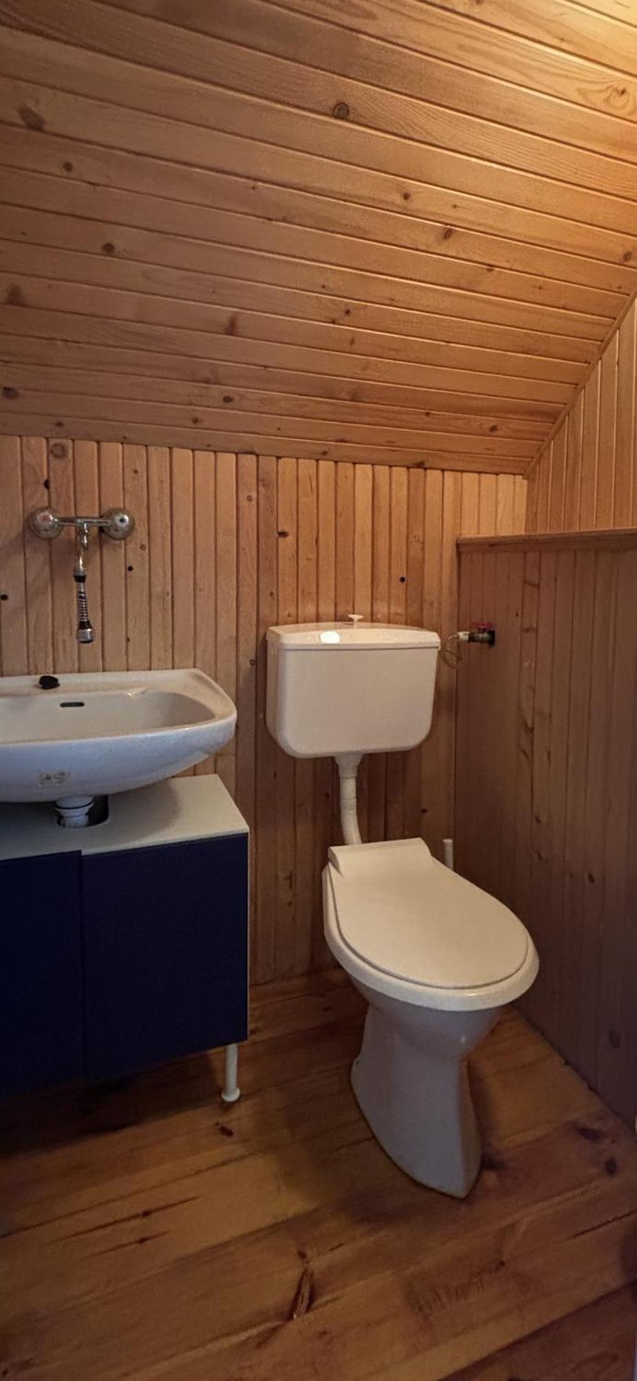 Dom Letniskowy Nad Jeziorem - Kaszuby Holiday home Podjazdy